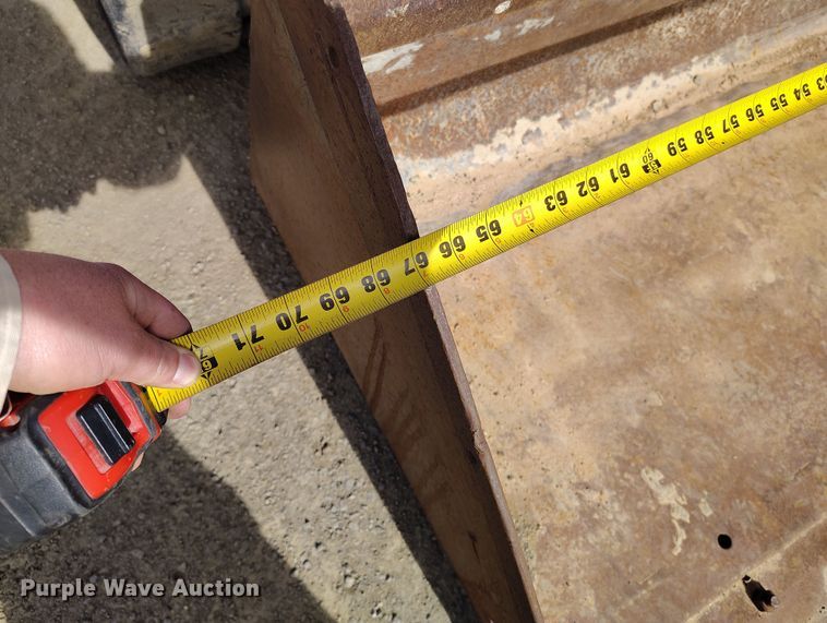 image for item EH0235 2012 John Deere 323D tracked skid steer loader