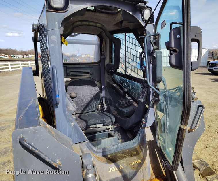 image for item EH0235 2012 John Deere 323D tracked skid steer loader