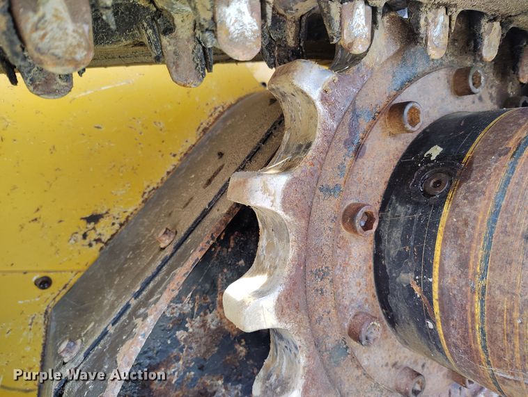 image for item EH0235 2012 John Deere 323D tracked skid steer loader