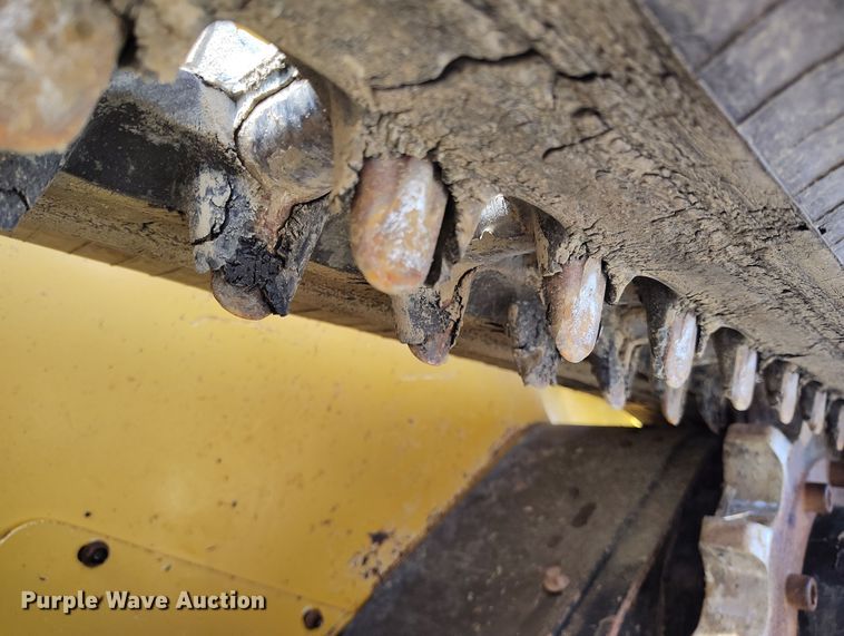 image for item EH0235 2012 John Deere 323D tracked skid steer loader