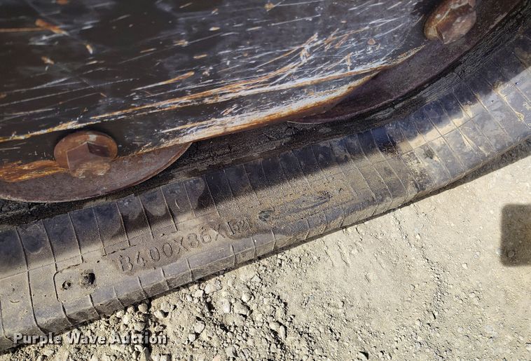 image for item EH0235 2012 John Deere 323D tracked skid steer loader