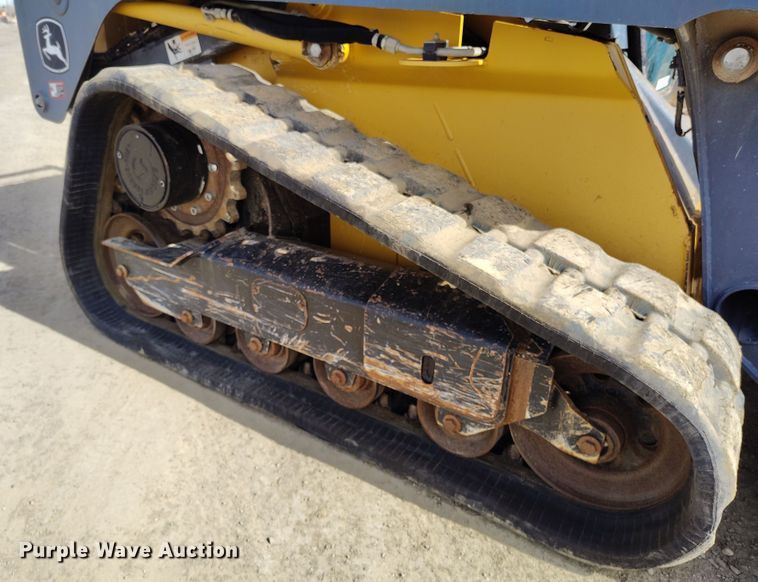 image for item EH0235 2012 John Deere 323D tracked skid steer loader