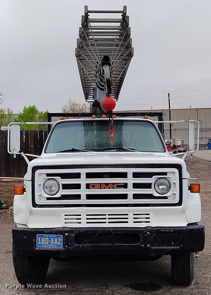 image for item EH0280 1983 GMC C6000 crane truck