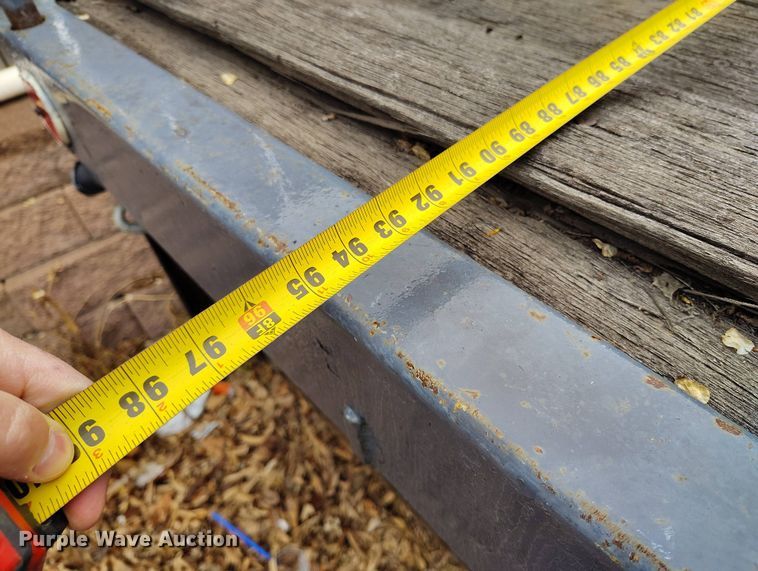 image for item EH0280 1983 GMC C6000 crane truck