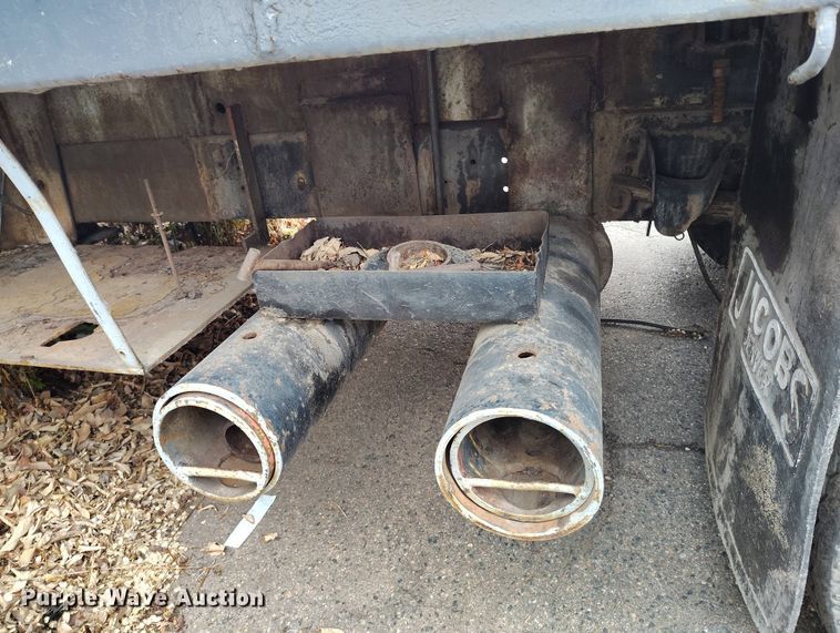 image for item EH0280 1983 GMC C6000 crane truck