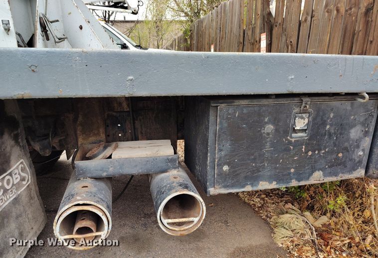 image for item EH0280 1983 GMC C6000 crane truck