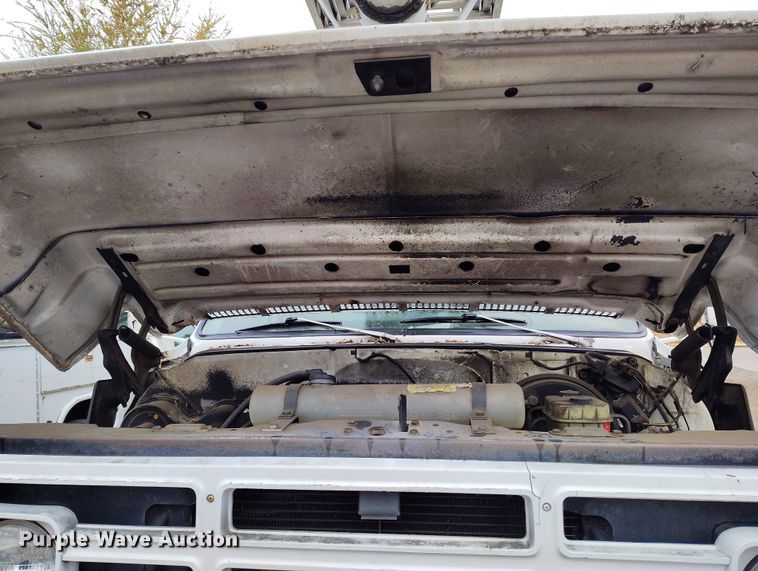 image for item EH0280 1983 GMC C6000 crane truck