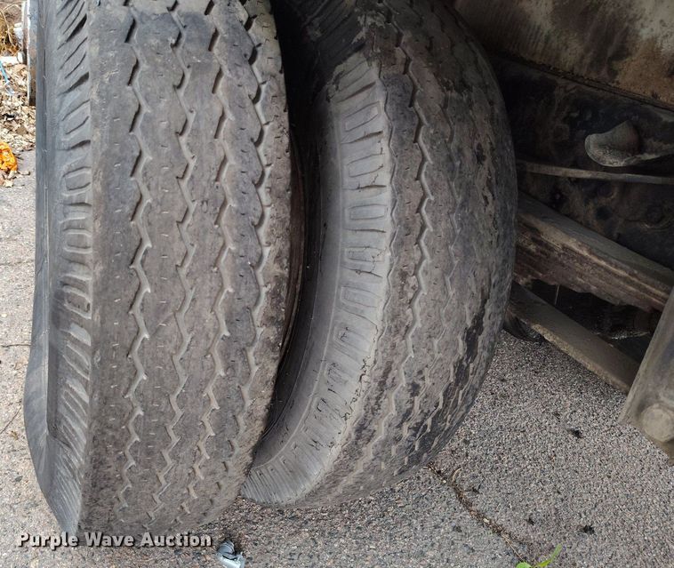 image for item EH0280 1983 GMC C6000 crane truck