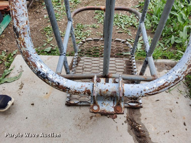 image for item EH0280 1983 GMC C6000 crane truck