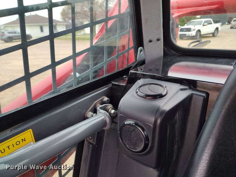 image for item EH0283 2023 Takeuchi TL10V-2 tracked skid steer loader