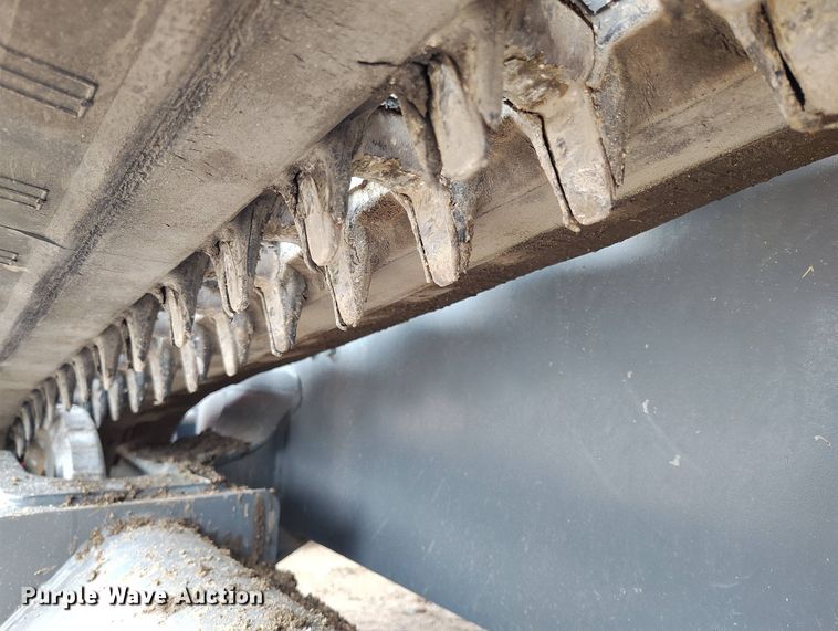 image for item EH0283 2023 Takeuchi TL10V-2 tracked skid steer loader