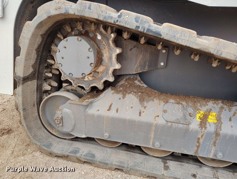 image for item EH0283 2023 Takeuchi TL10V-2 tracked skid steer loader