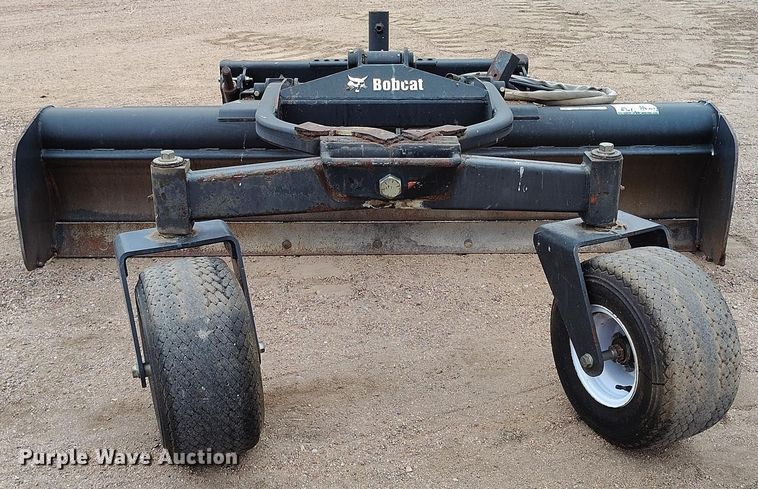 image for item EH0284 2013 Bobcat Box Blade Laser skid steer box blade