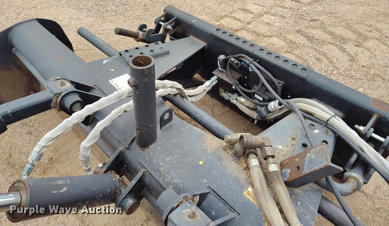 image for item EH0284 2013 Bobcat Box Blade Laser skid steer box blade