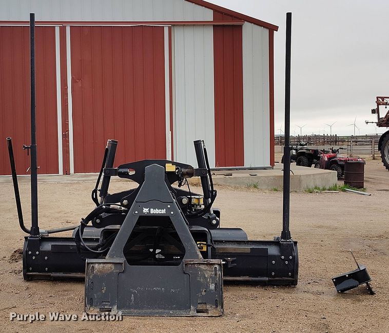 image for item EH0285 2016 Bobcat Grader 108 skid steer grader