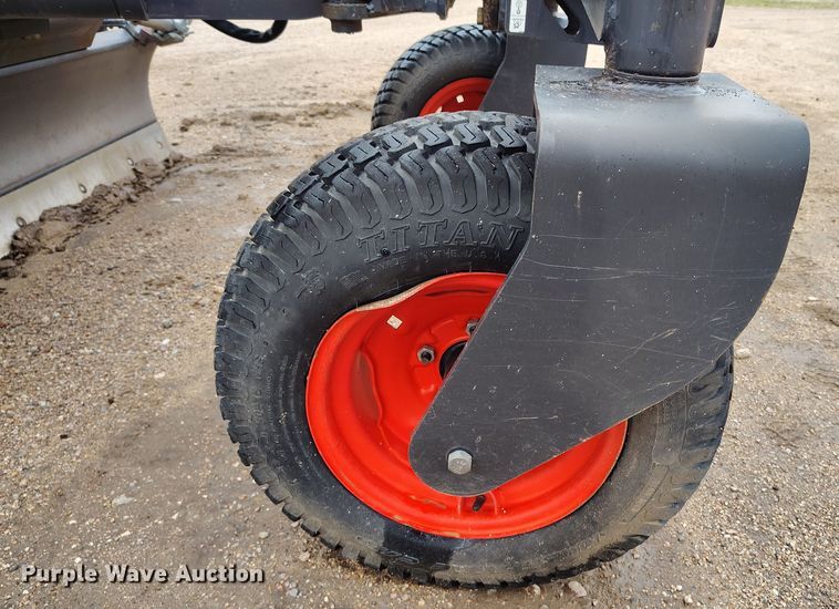 image for item EH0285 2016 Bobcat Grader 108 skid steer grader