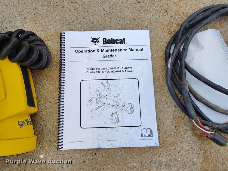 image for item EH0285 2016 Bobcat Grader 108 skid steer grader