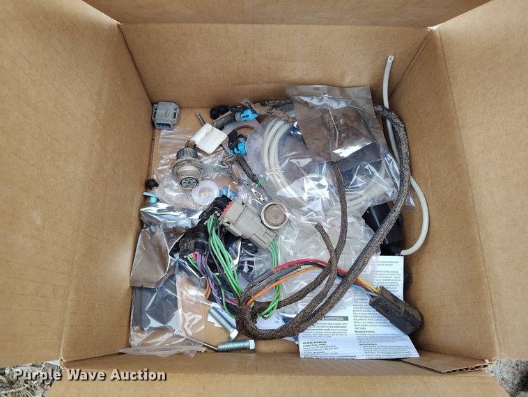 image for item EH0285 2016 Bobcat Grader 108 skid steer grader