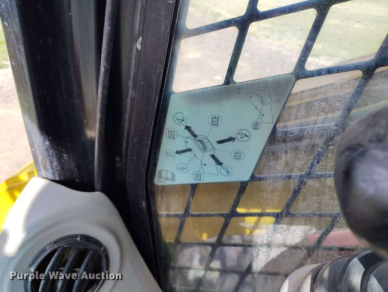 image for item EH0290 2007 Caterpillar 262C skid steer loader