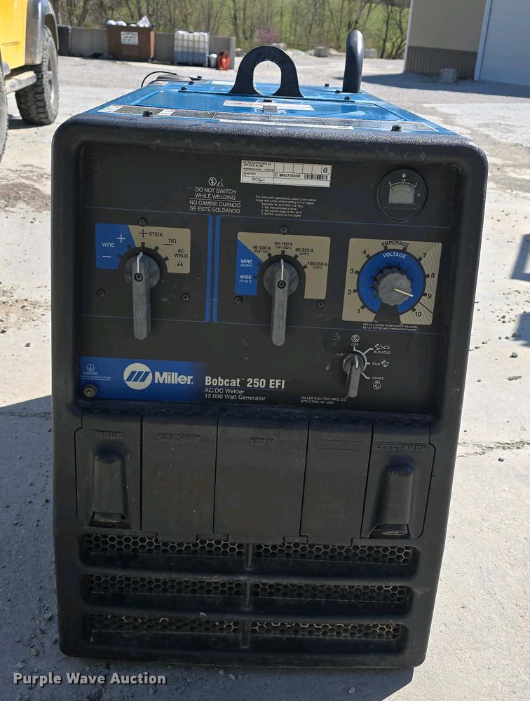 image for item EH8862 Miller Bobcat 250 EFI welder/generator