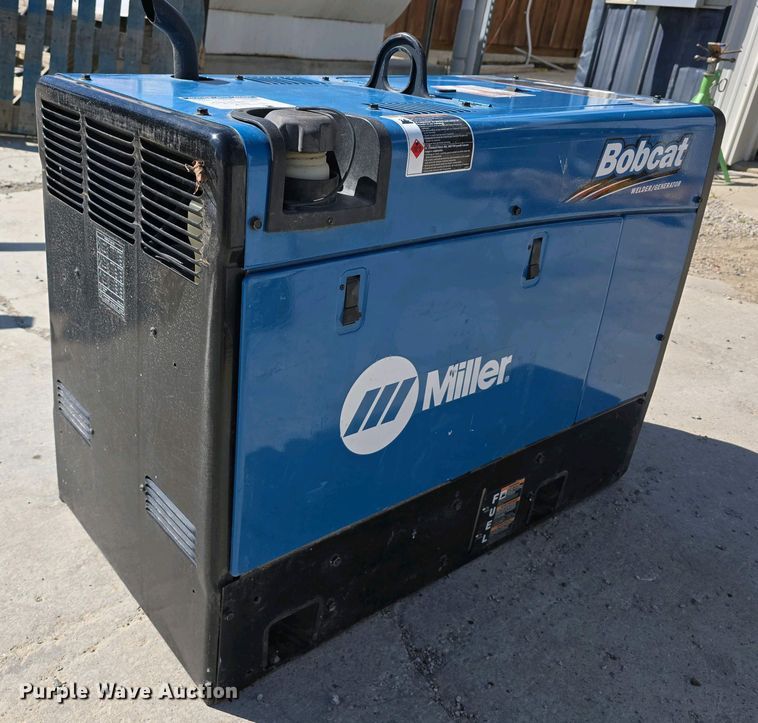 image for item EH8862 Miller Bobcat 250 EFI welder/generator