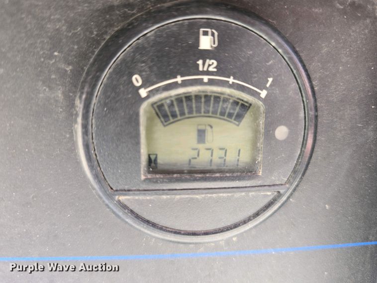 image for item EH8862 Miller Bobcat 250 EFI welder/generator