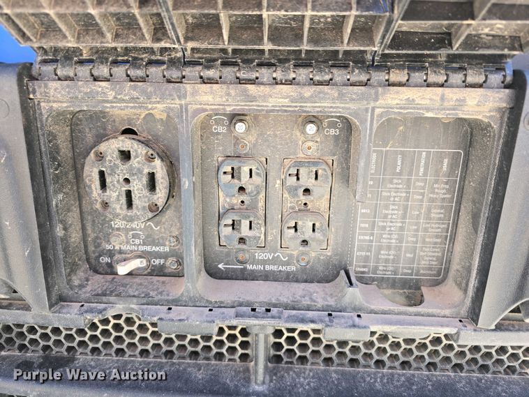 image for item EH8862 Miller Bobcat 250 EFI welder/generator