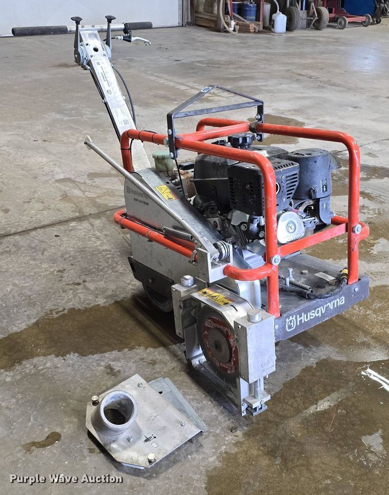 image for item EH8893 2022 Husqvarna Soff-Cut 2000 concrete saw