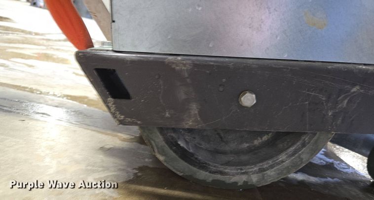 image for item EH8893 2022 Husqvarna Soff-Cut 2000 concrete saw