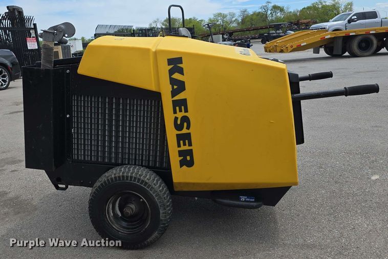 image for item EH8942 2021 Kaeser M17A Mobilair air compressor