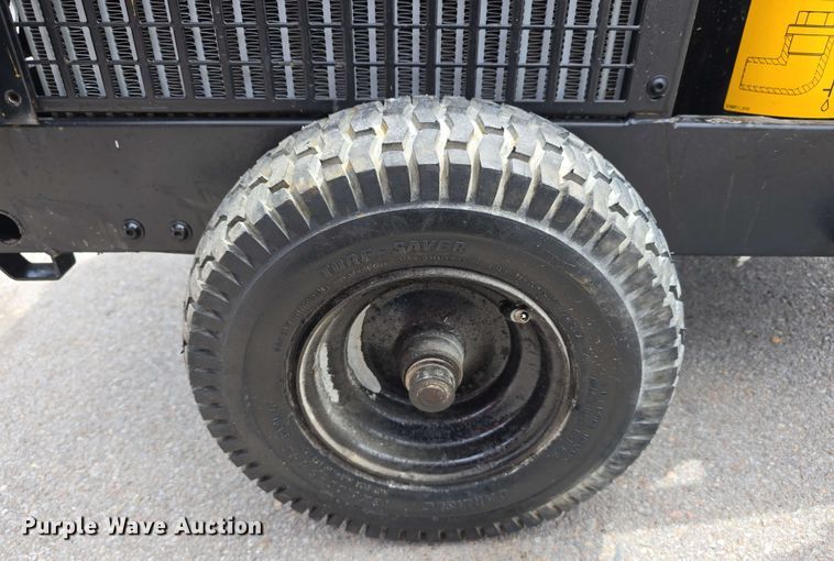 image for item EH8942 2021 Kaeser M17A Mobilair air compressor