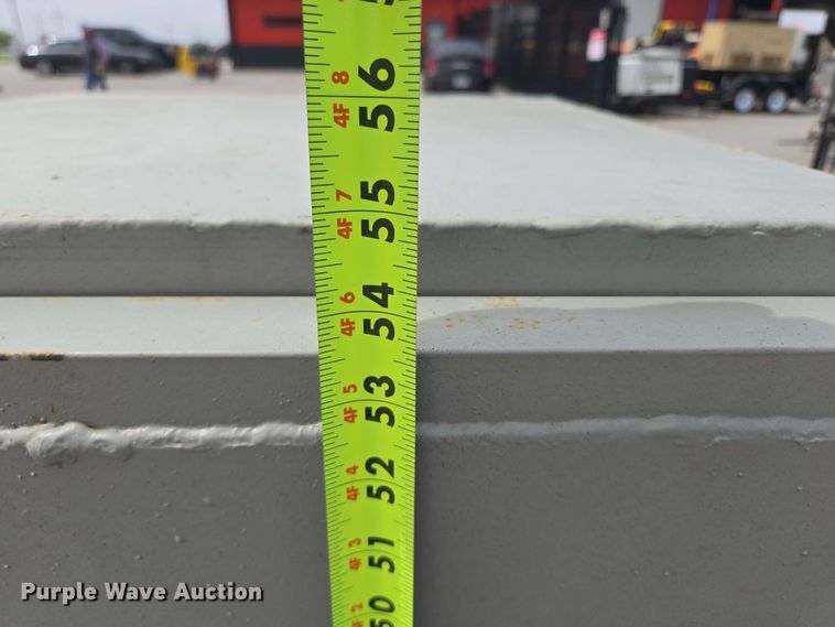 image for item EH8946 Central Pneumatic air compressor