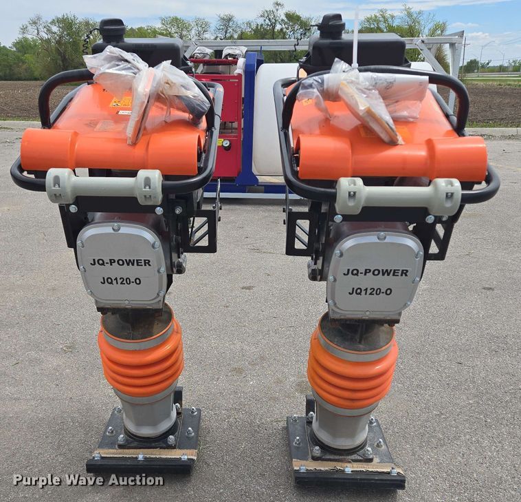 image for item EH8953 (2) JQ-Power JQ120-0 plate compactor