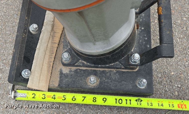 image for item EH8953 (2) JQ-Power JQ120-0 plate compactor