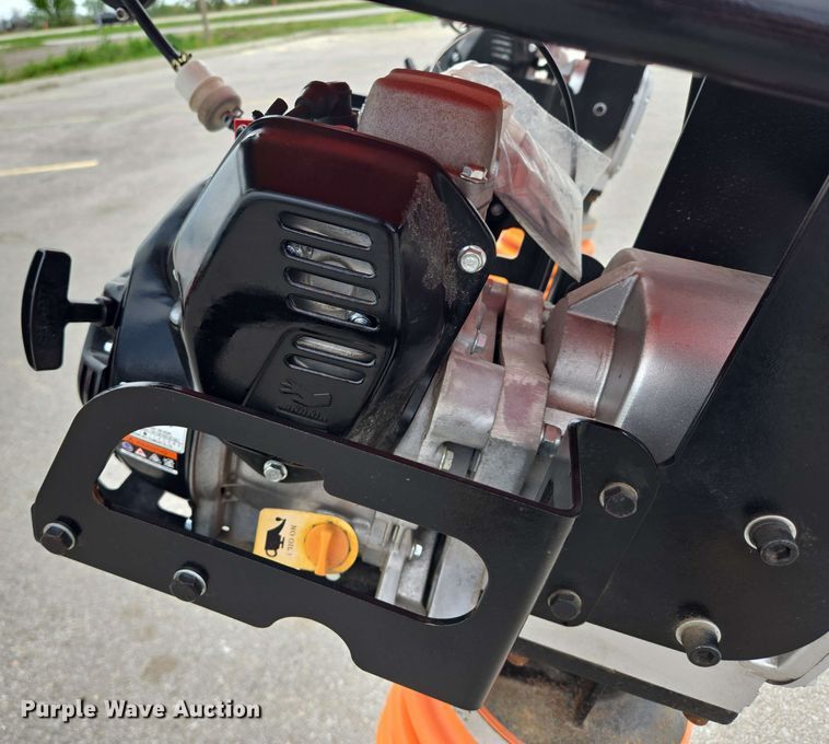 image for item EH8953 (2) JQ-Power JQ120-0 plate compactor