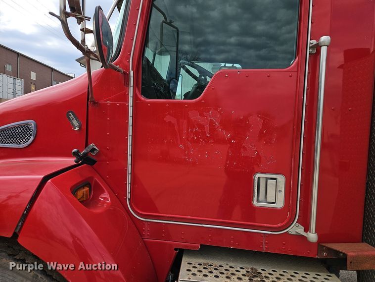 image for item EI8988 1998 Kenworth T300 utility / service truck