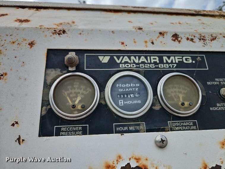 image for item EI8988 1998 Kenworth T300 utility / service truck