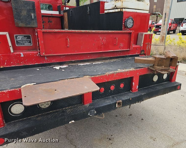 image for item EI8988 1998 Kenworth T300 utility / service truck