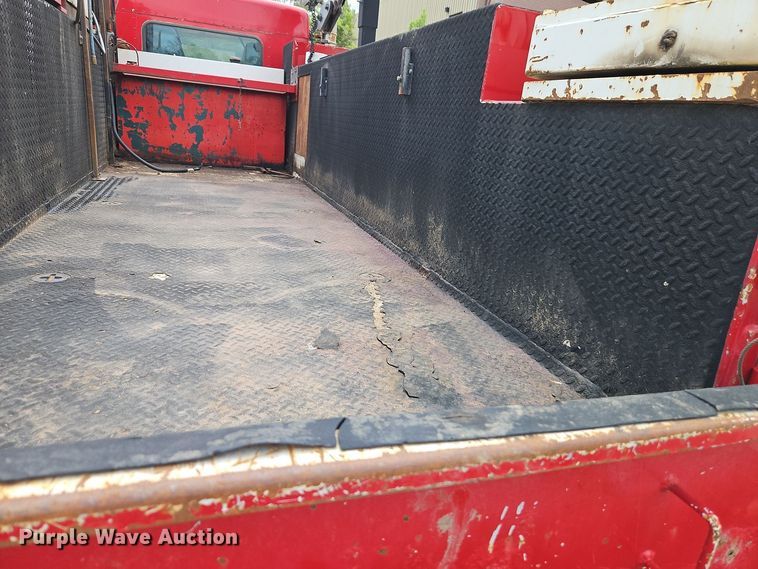 image for item EI8988 1998 Kenworth T300 utility / service truck