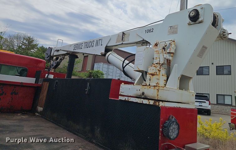 image for item EI8988 1998 Kenworth T300 utility / service truck