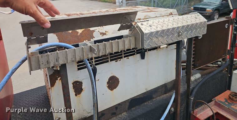 image for item EI8988 1998 Kenworth T300 utility / service truck