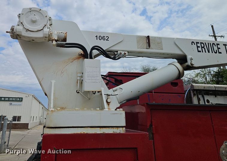 image for item EI8988 1998 Kenworth T300 utility / service truck