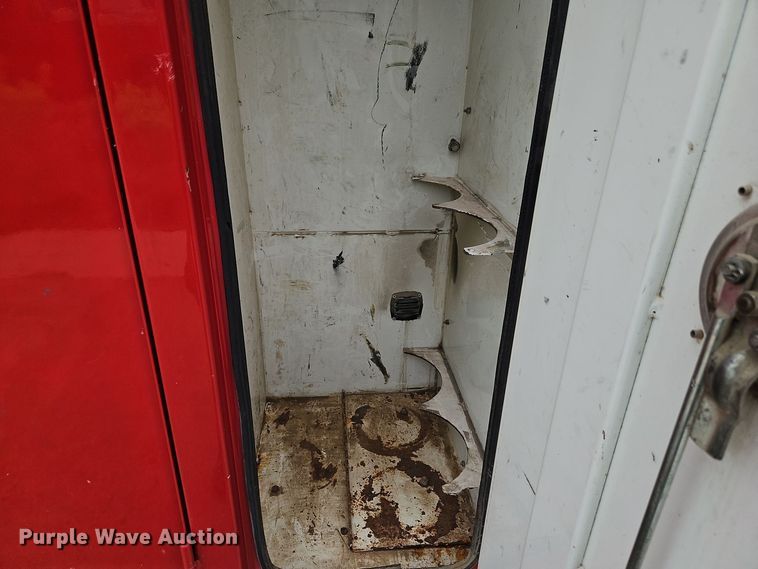 image for item EI8988 1998 Kenworth T300 utility / service truck