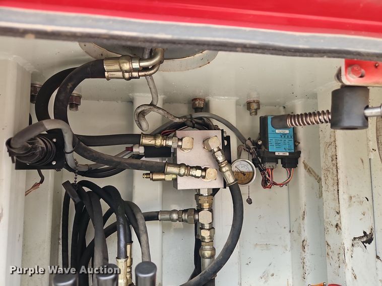 image for item EI8988 1998 Kenworth T300 utility / service truck