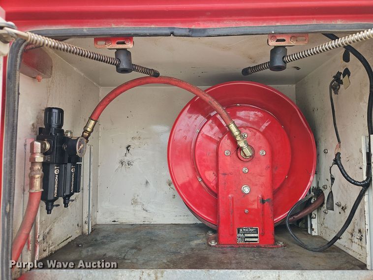 image for item EI8988 1998 Kenworth T300 utility / service truck