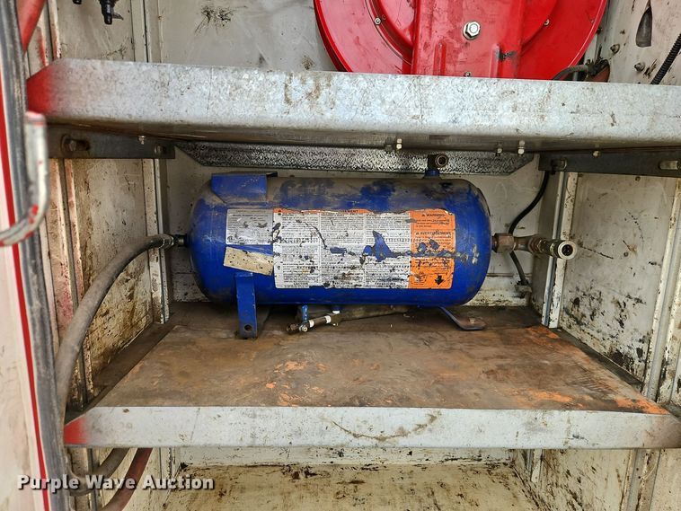 image for item EI8988 1998 Kenworth T300 utility / service truck