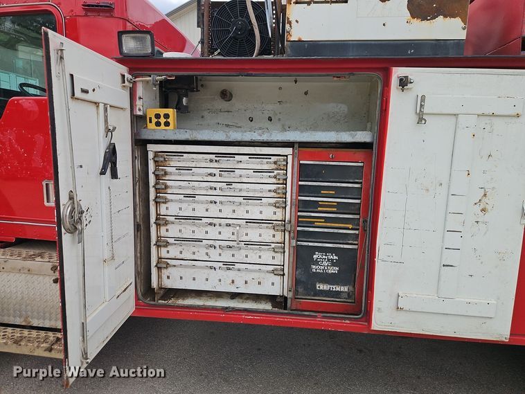 image for item EI8988 1998 Kenworth T300 utility / service truck