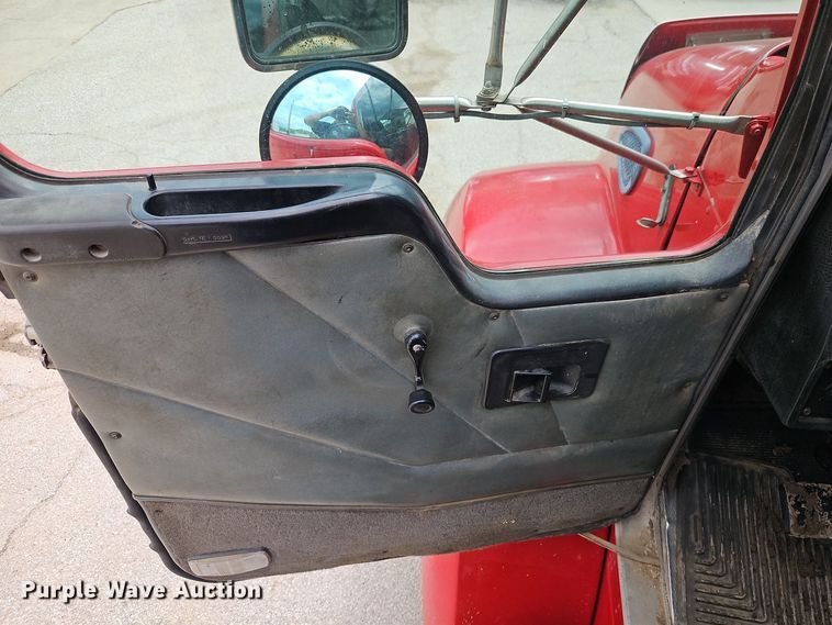 image for item EI8988 1998 Kenworth T300 utility / service truck