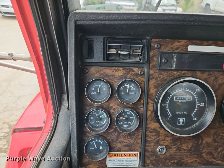 image for item EI8988 1998 Kenworth T300 utility / service truck