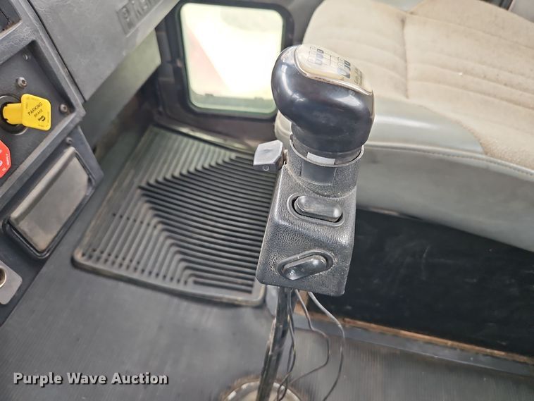 image for item EI8988 1998 Kenworth T300 utility / service truck